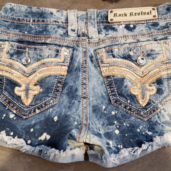 Rock Revival Pants - 🤘ROCK REVIVAL🎸 KIRA ACID WASH EMBELLISHED EMBROIDERED SHORTS 28